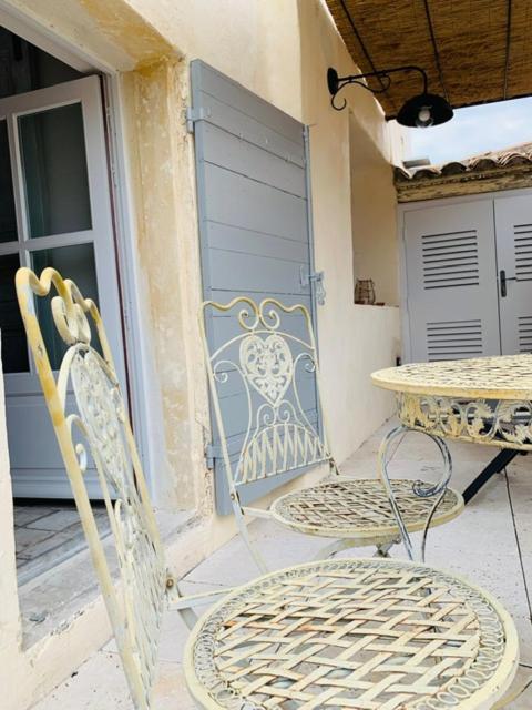 L'Oustaou D'Arles Villa Buitenkant foto